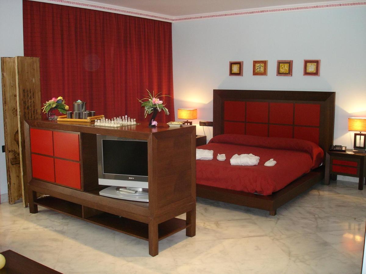 Hotel Hacienda Don Manuel Granja de Torrehermosa ภายนอก รูปภาพ