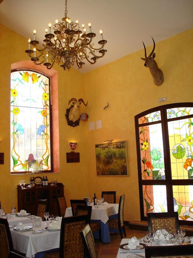 Hotel Hacienda Don Manuel Granja de Torrehermosa ภายนอก รูปภาพ