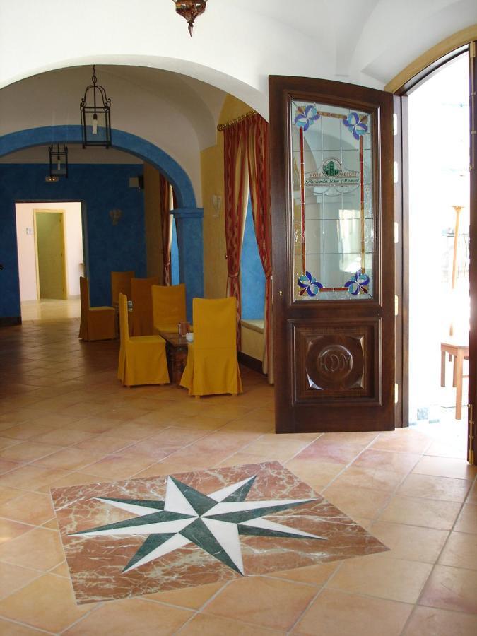 Hotel Hacienda Don Manuel Granja de Torrehermosa ภายนอก รูปภาพ