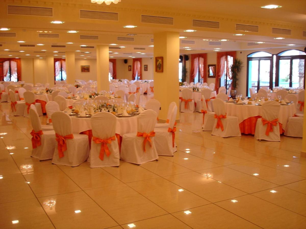 Hotel Hacienda Don Manuel Granja de Torrehermosa ภายนอก รูปภาพ