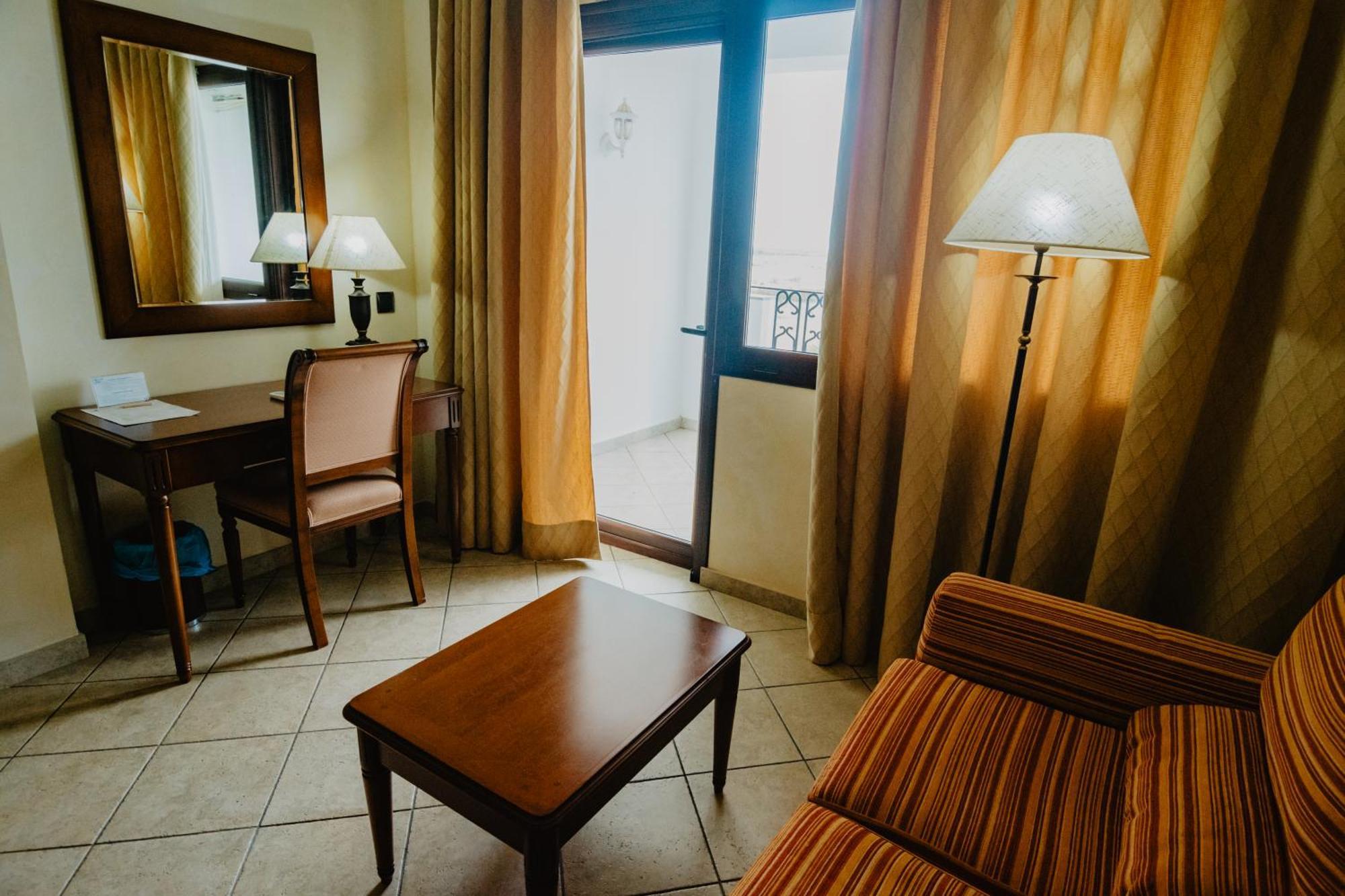 Hotel Hacienda Don Manuel Granja de Torrehermosa ภายนอก รูปภาพ