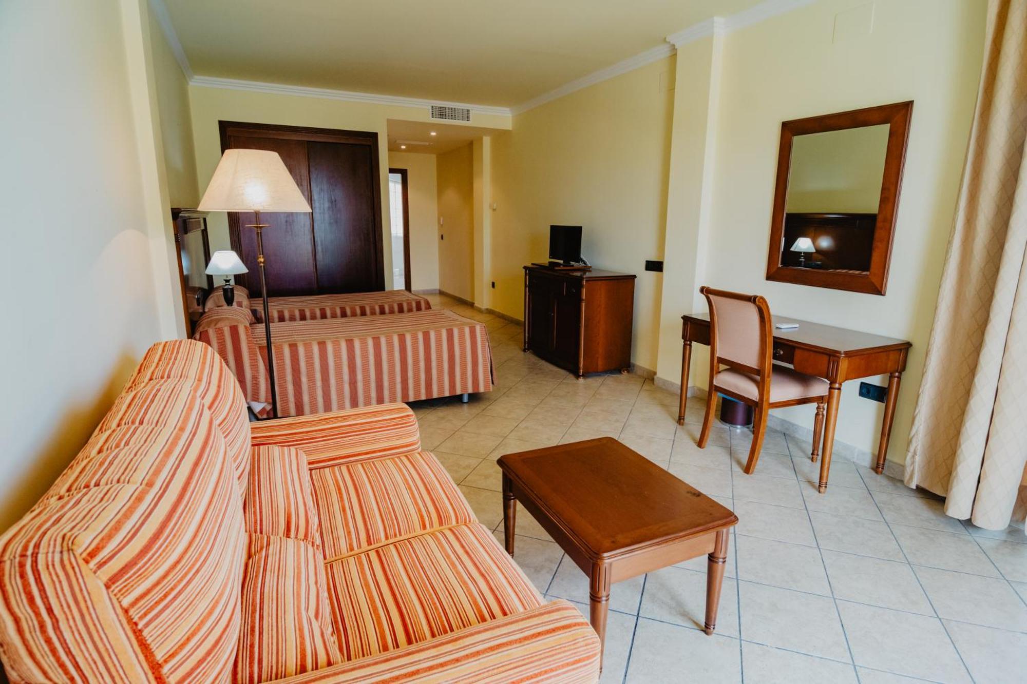 Hotel Hacienda Don Manuel Granja de Torrehermosa ภายนอก รูปภาพ